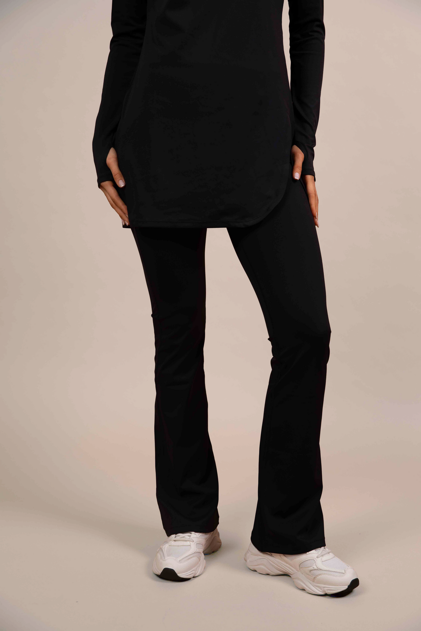 Essential Flared Leggings